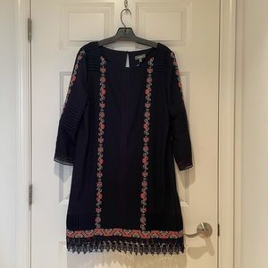 Neumann Marcus 3/4 sleeve navy shift dress